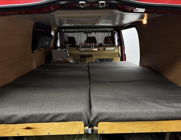 Mercedes-Benz Vito 23