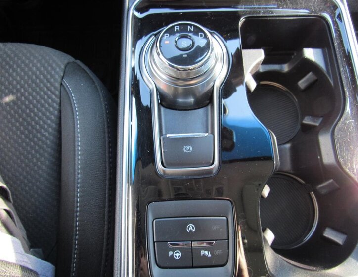 Ford Edge SUV / Terénní 2,0 l 175 kw