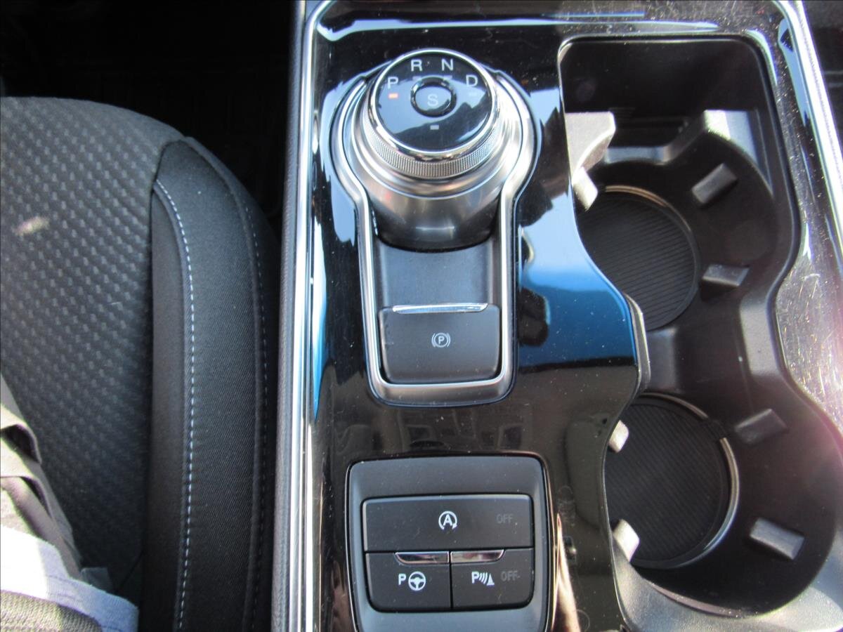 Ford Edge SUV / Terénní 2,0 l 175 kw