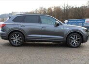 Volkswagen Touareg 4