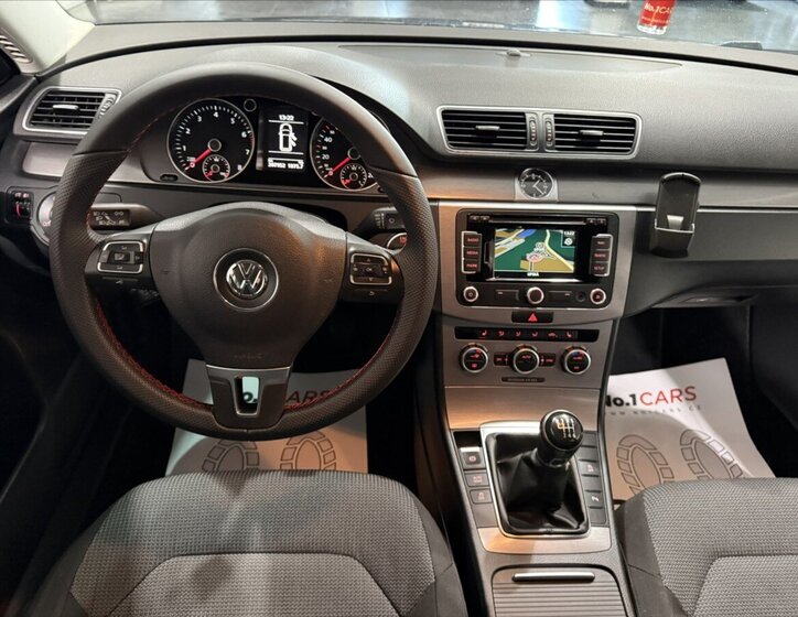 Volkswagen Passat Kombi 1,4 l 90 kw