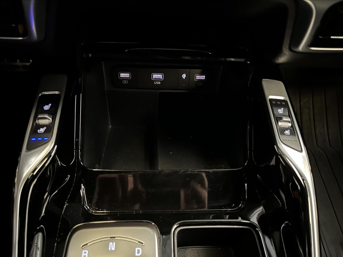 KIA Sorento SUV 2,2 l 148 kw