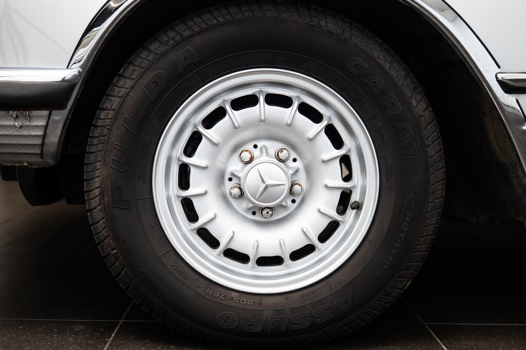 Mercedes-Benz SL Kabriolet 4,5 l 165 kw