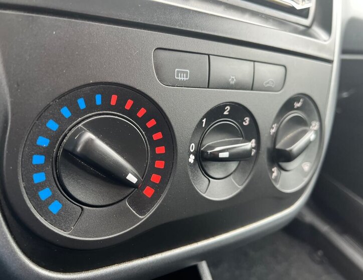 Fiat Punto Hatchback 1,2 l 51 kw