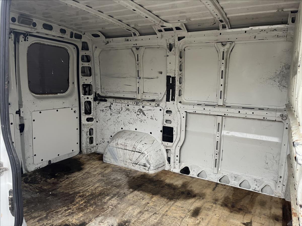 Fiat Ducato Skříň 2,2 l 74 kw