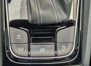 Škoda Karoq SUV / Terénní 1,5 l 110 kw