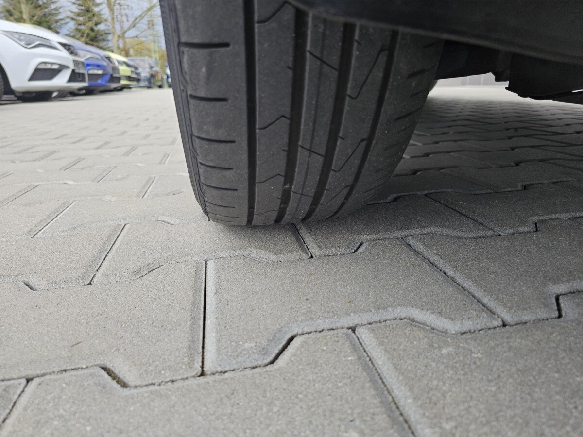 Škoda Roomster Kombi 1,2 l 77 kw