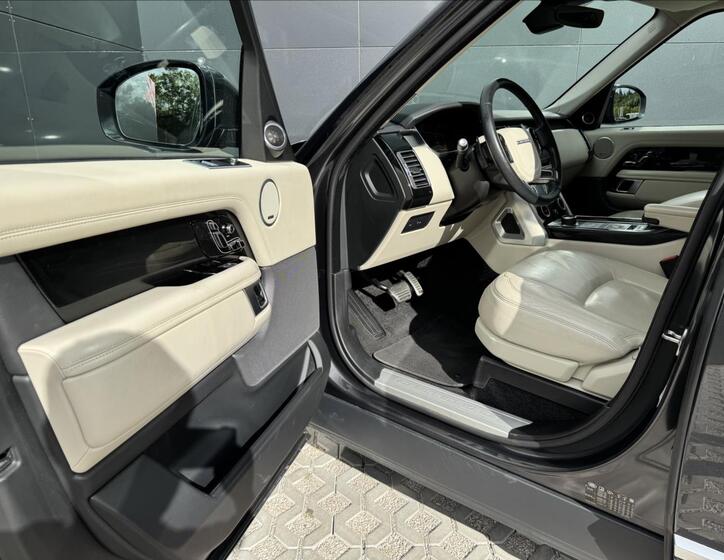 Land Rover Range Rover 10