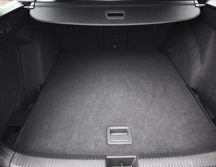 Volkswagen Golf Kombi 1,5 l 96 kw