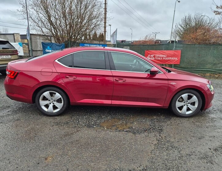 Škoda Superb 4