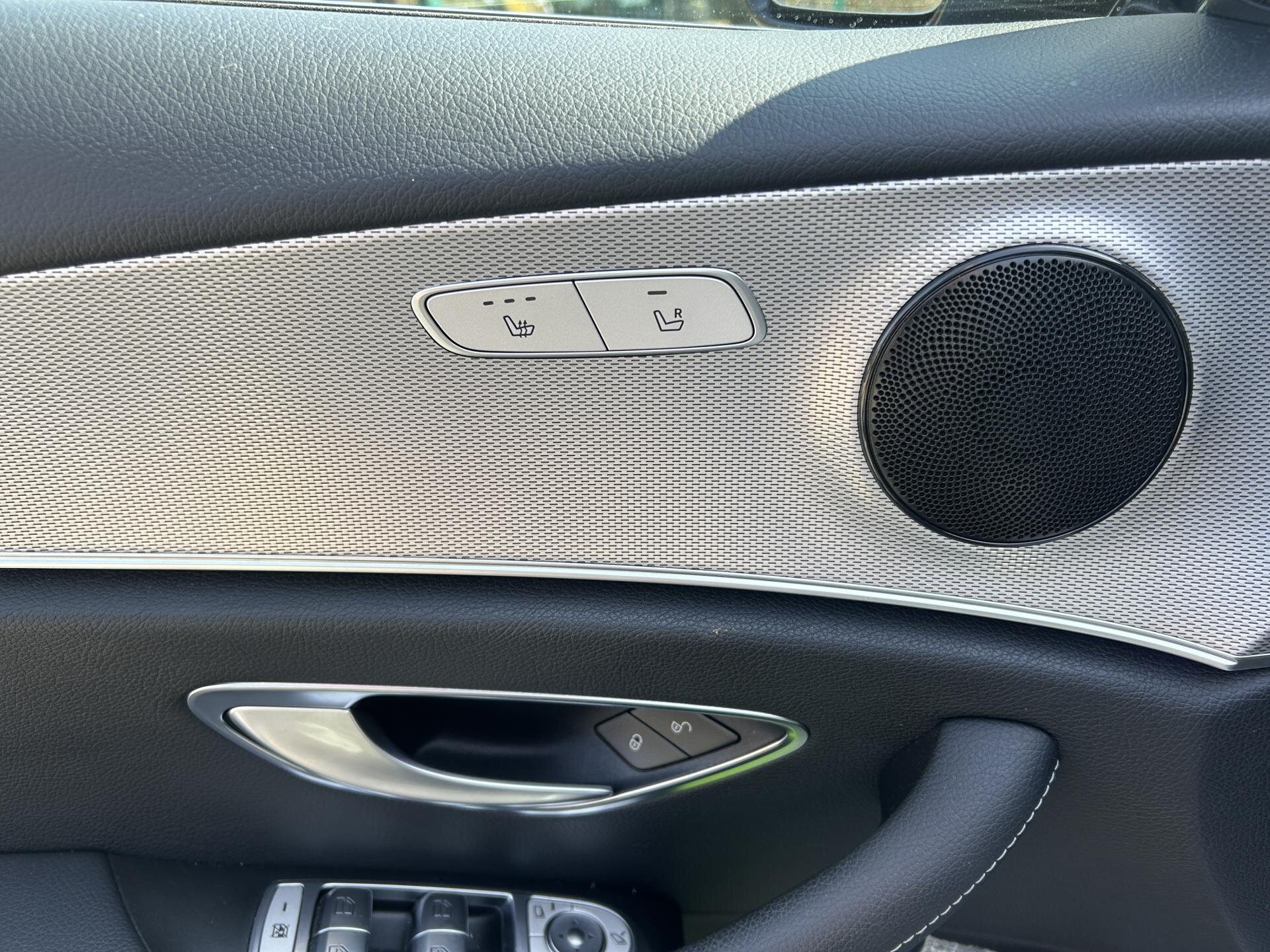 Mercedes-Benz Třídy E Sedan / Limuzína 3,0 l 190 kw