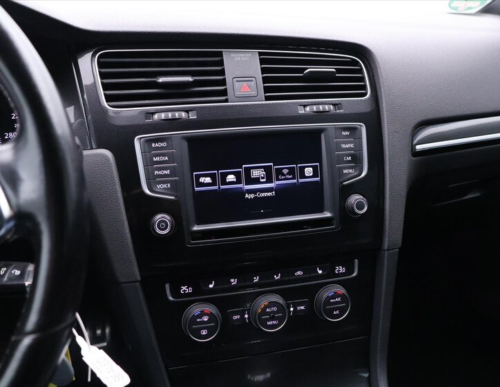 Volkswagen Golf Kombi 2,0 l 135 kw