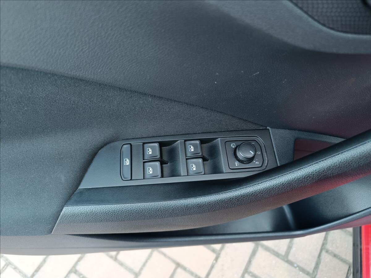 Škoda Scala Hatchback 1,5 l 110 kw