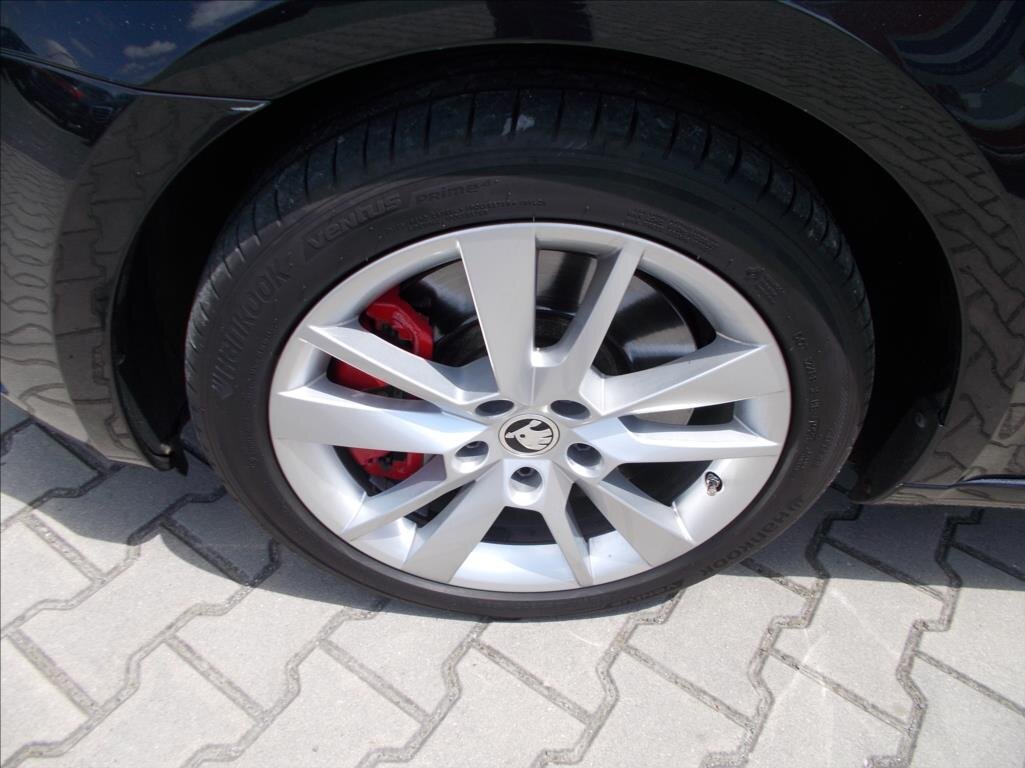 Škoda Octavia Sedan 2,0 l 135 kw