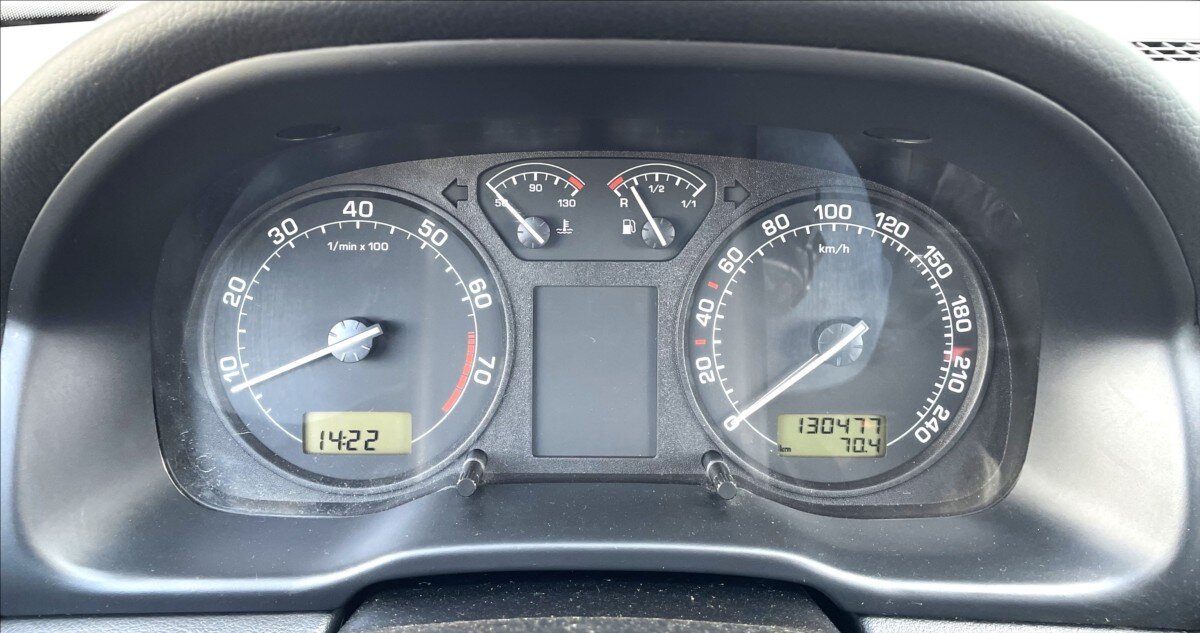 Škoda Octavia Sedan / Limuzína 1,6 l 75 kw