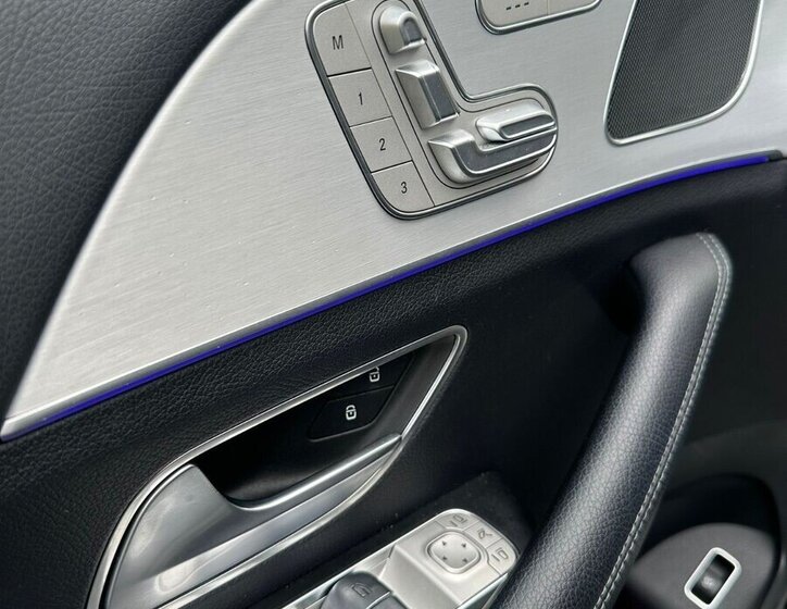 Mercedes-Benz GLE Kombi 3,0 l 270 kw