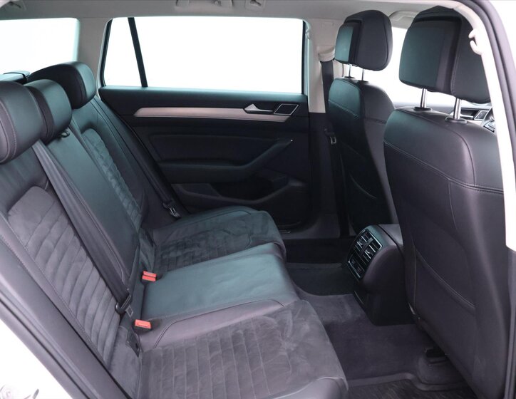 Volkswagen Passat Kombi 2,0 l 110 kw