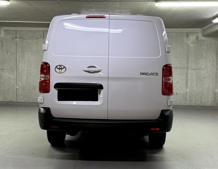 Toyota ProAce 5