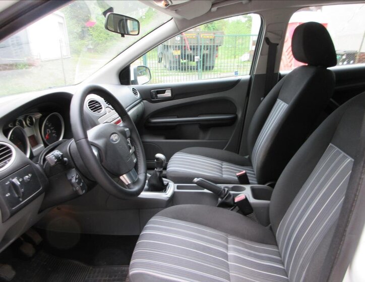 Ford Focus Kombi 1,6 l 66 kw