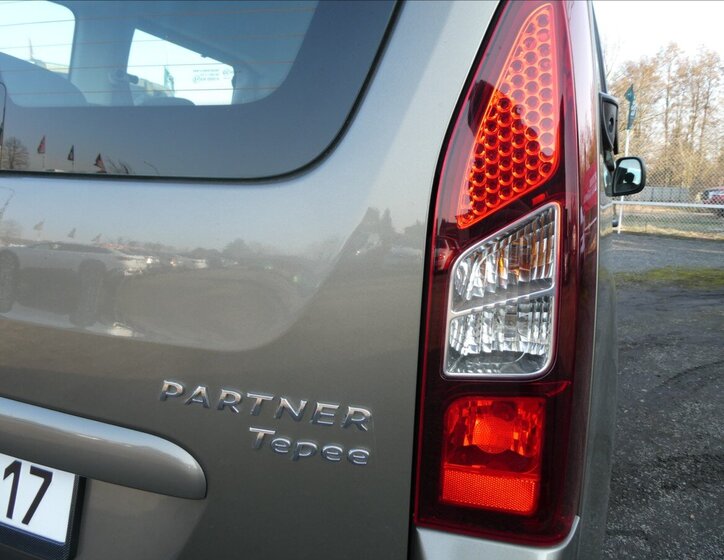 Peugeot Partner Tepee MPV 1,6 l 88 kw