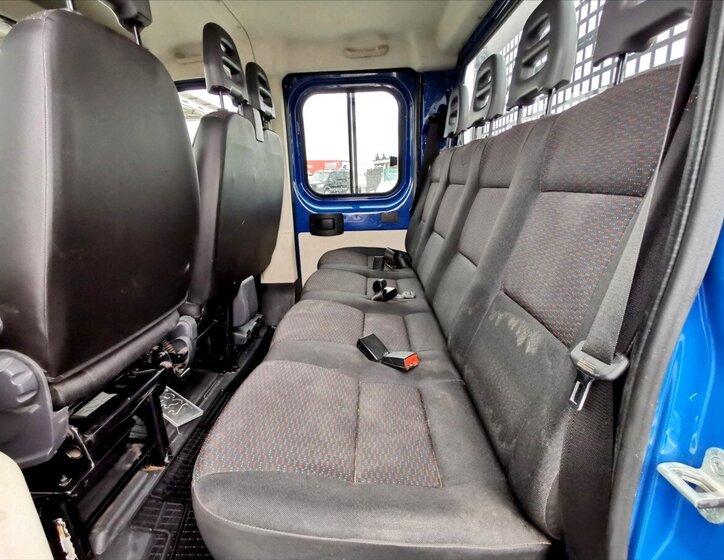 Peugeot Boxer Valník 2,2 l 121 kw