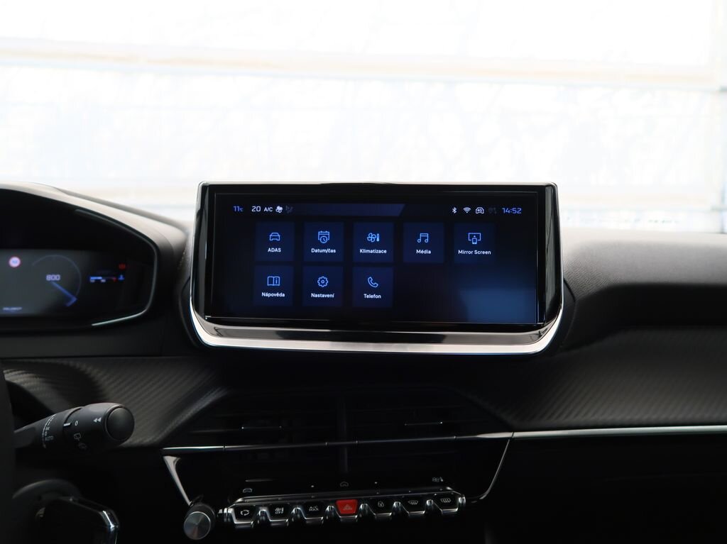 Peugeot 2008 SUV / Terénní 1,2 l 74 kw