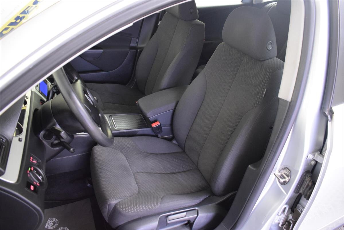 Volkswagen Passat Kombi 2,0 l 81 kw