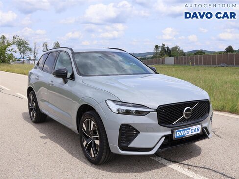 Volvo XC60 SUV / Terénní 2,0 l 184 kw