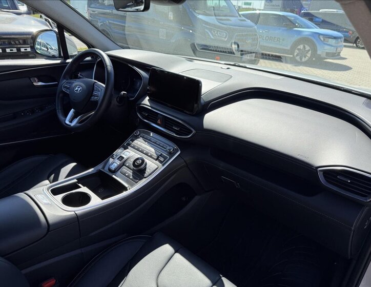 Hyundai Santa Fe SUV / Terénní 2,2 l 142 kw