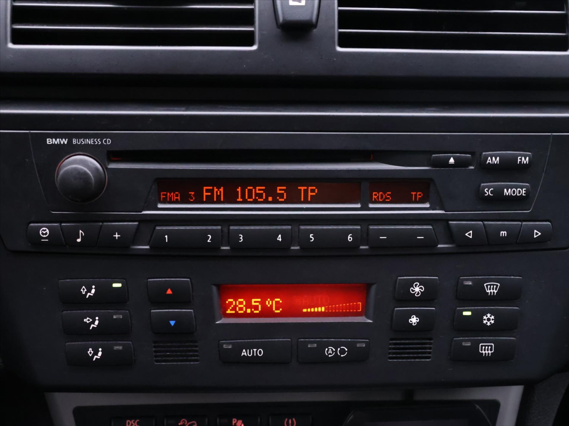 BMW X3 SUV / Terénní 2,0 l 110 kw