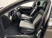 Volkswagen Passat 42