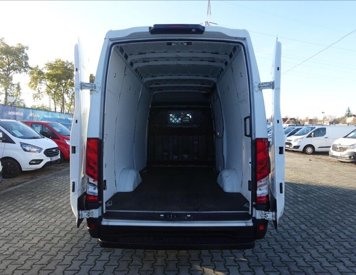 Iveco Daily Ostatní 2,3 l 100 kw