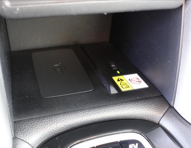 Toyota Corolla Cross 23