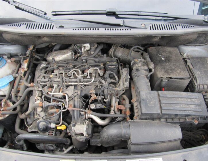 Volkswagen Caddy Kombi 2,0 l 103 kw