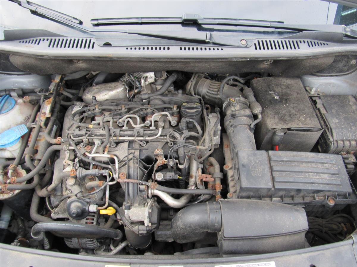 Volkswagen Caddy Kombi 2,0 l 103 kw