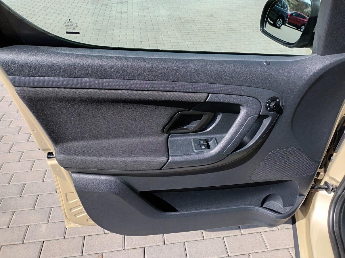 Škoda Roomster Kombi 1,2 l 63 kw