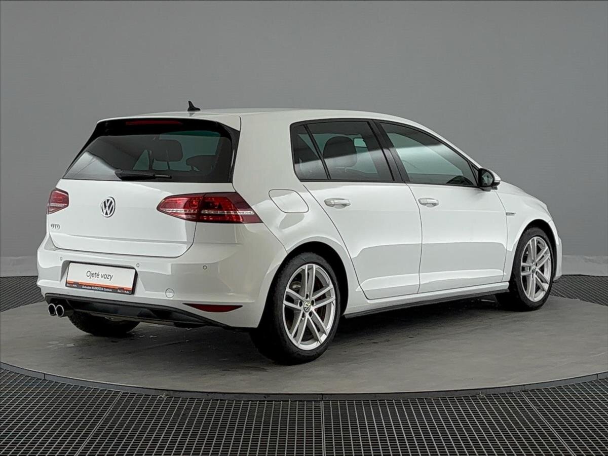 Volkswagen Golf Hatchback 2,0 l 135 kw