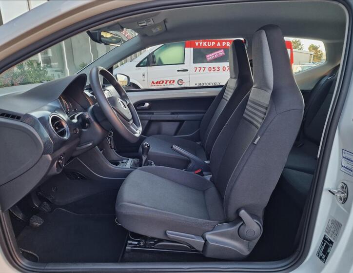 Volkswagen up! 18