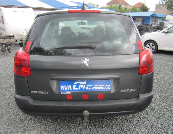 Peugeot 207 5