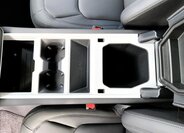 Land Rover Defender SUV / Terénní 3,0 l 147 kw