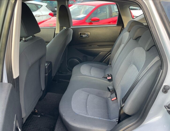 Nissan Qashqai 9