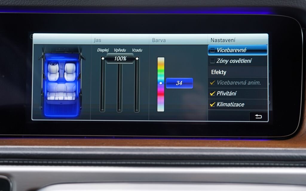 Mercedes-Benz Třídy G SUV / Terénní 4,0 l 368 kw