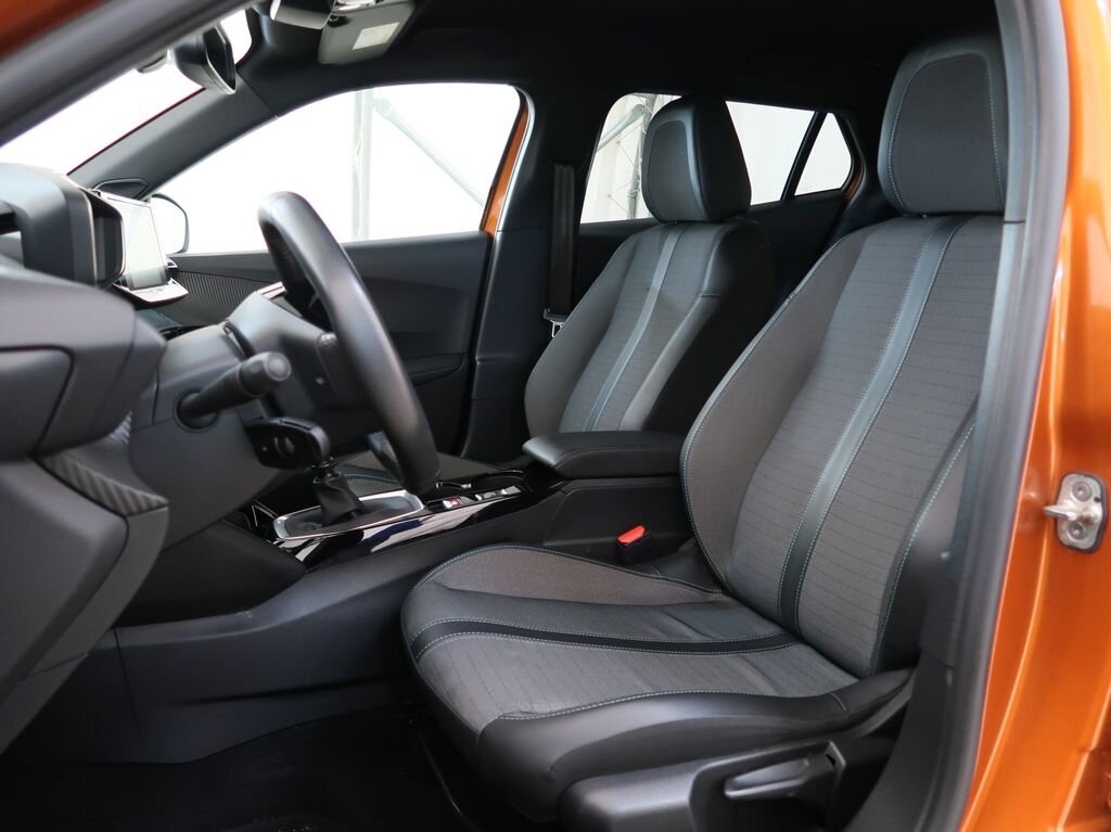 Peugeot 2008 SUV 1,2 l 74 kw