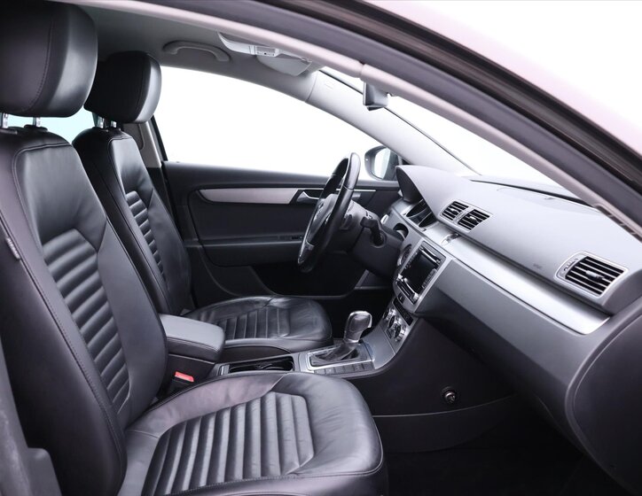 Volkswagen Passat Kombi 2,0 l 155 kw