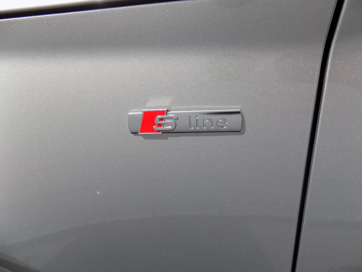 Audi Q5 SUV 2,0 l 140 kw