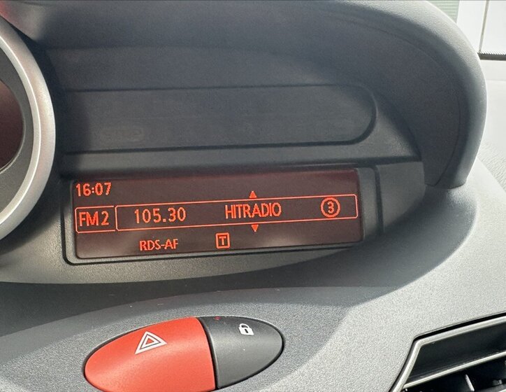 Renault Twingo Hatchback 1,1 l 55 kw