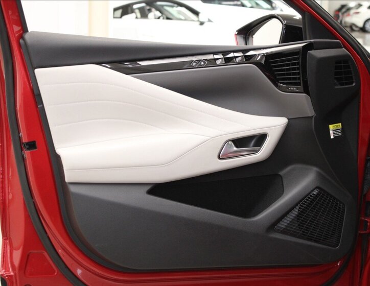 DS Automobiles DS4 23