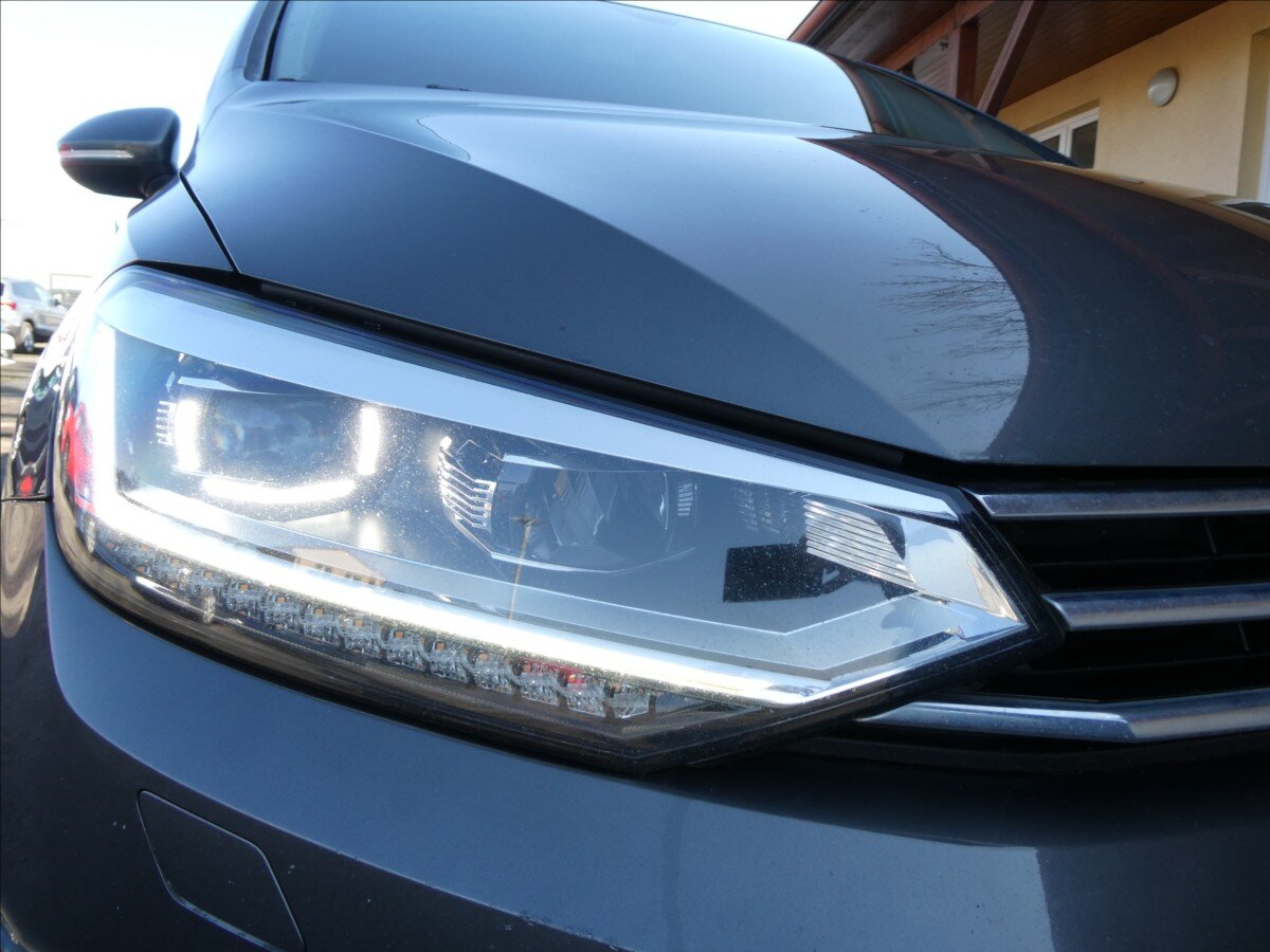 Volkswagen Touran MPV 2,0 l 110 kw