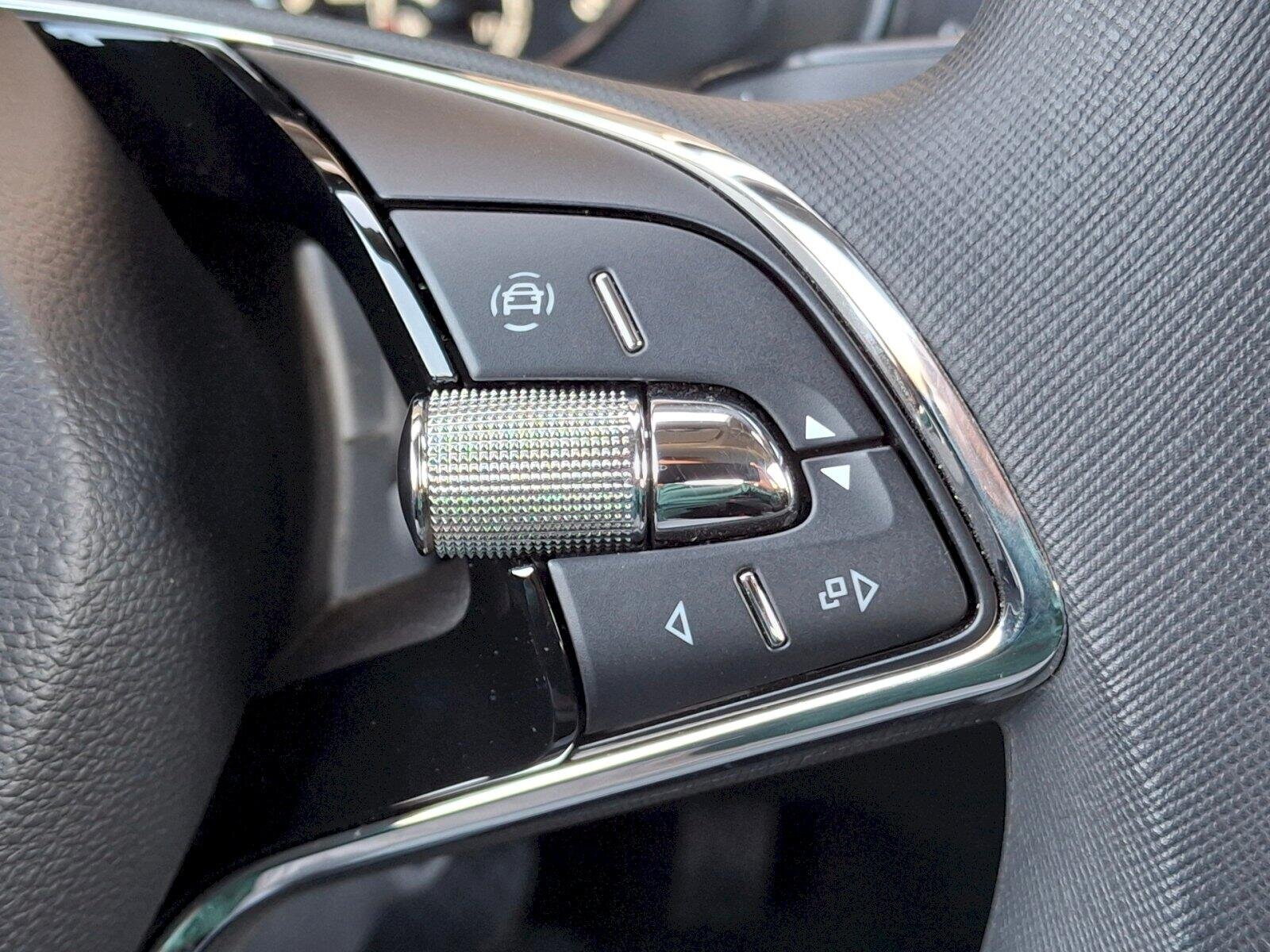 Škoda Kamiq SUV 999,0 81 kw