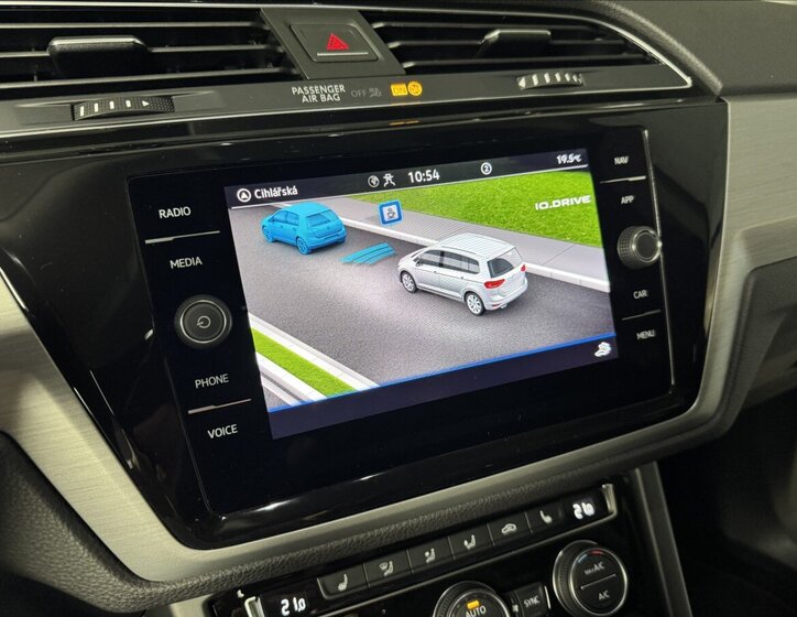 Volkswagen Touran 26